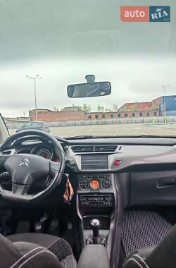 Хетчбек Citroen C3 2011 в 