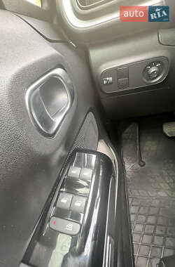 Хэтчбек Citroen C3 2021 в  фото 21 Хэтчбек Citroen C3 2021 в