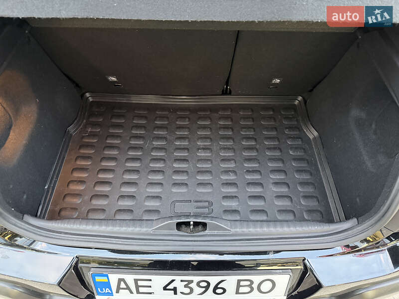 Хетчбек Citroen C3 2018 в Дніпрі фото 51 Хетчбек Citroen C3 2018 в Дніпрі