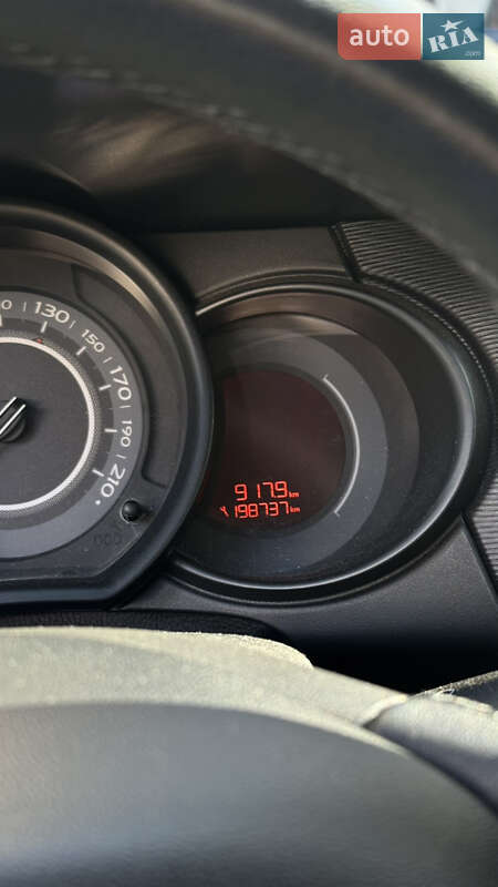 Хэтчбек Citroen C3 2012 в Киеве