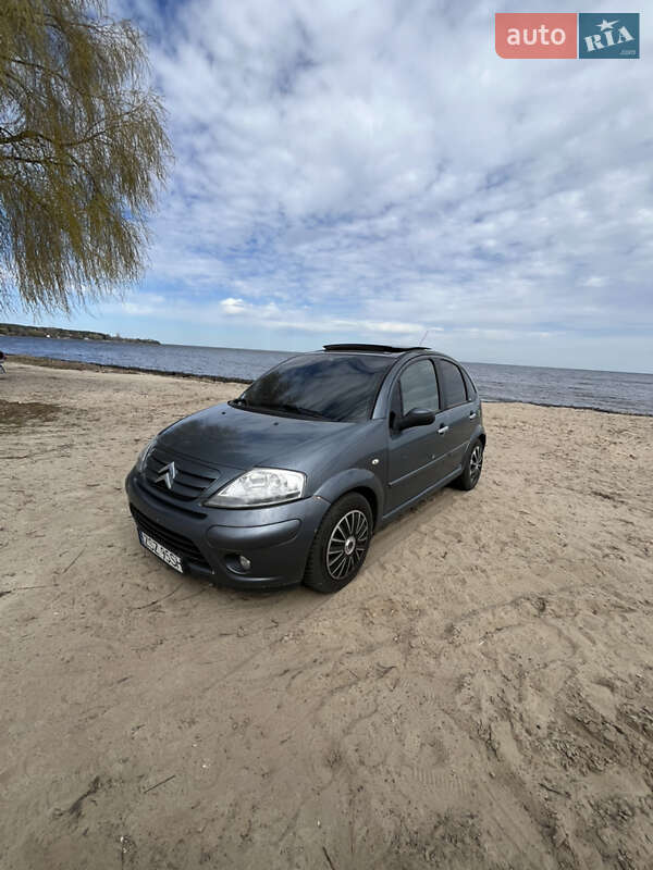 Хэтчбек Citroen C3 2005 в Шепетовке фото 10 Хэтчбек Citroen C3 2005 в Шепетовке