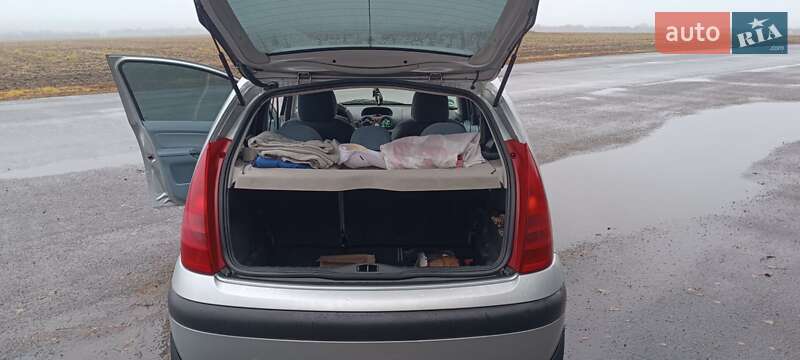 Хетчбек Citroen C3 2002 в Гайвороні