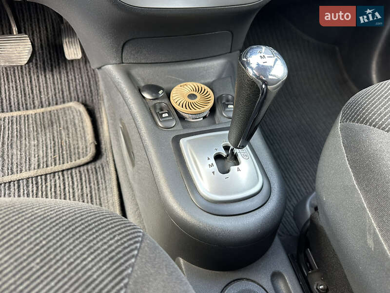 Хэтчбек Citroen C3 2008 в Ивано-Франковске фото 17 Хэтчбек Citroen C3 2008 в Ивано-Франковске