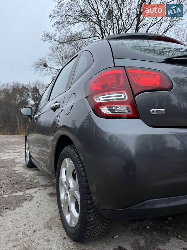 Хэтчбек Citroen C3 2012 в Бережанах
