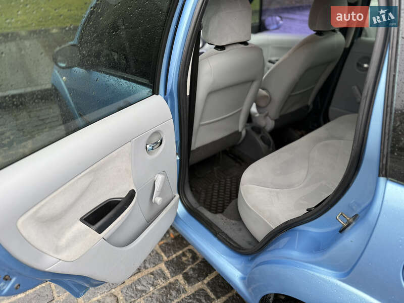 Хэтчбек Citroen C3 2006 в Харькове фото 35 Хэтчбек Citroen C3 2006 в Харькове