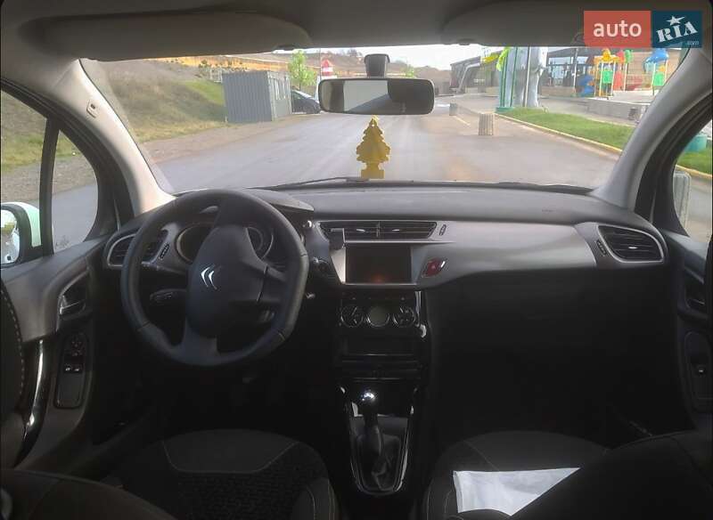 Хетчбек Citroen C3 2016 в Одесі фото 3 Хетчбек Citroen C3 2016 в Одесі