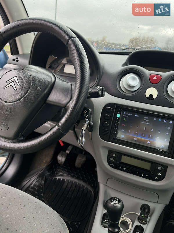 Хэтчбек Citroen C3 2003 в Дрогобыче