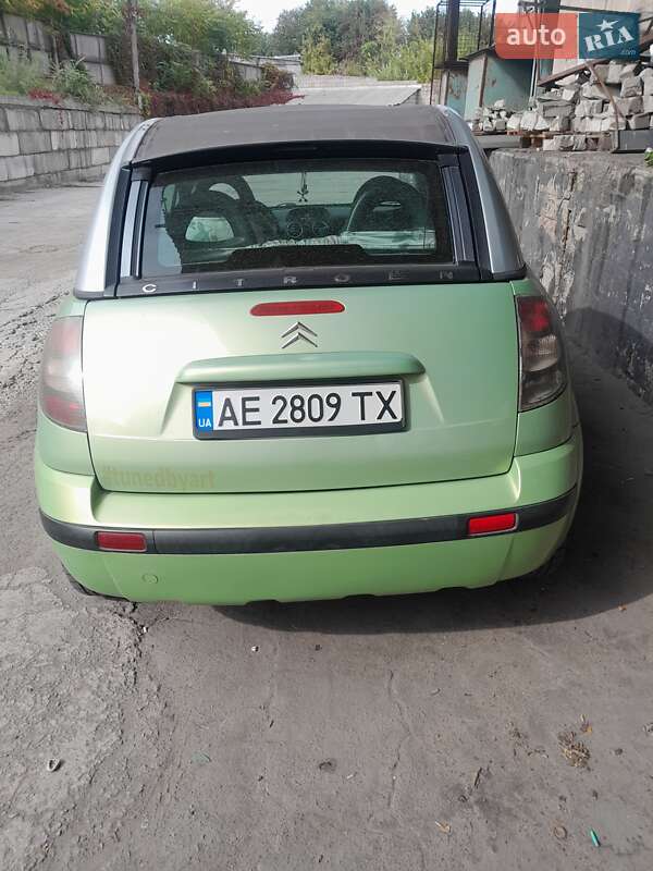 Хэтчбек Citroen C3 2004 в Каменском