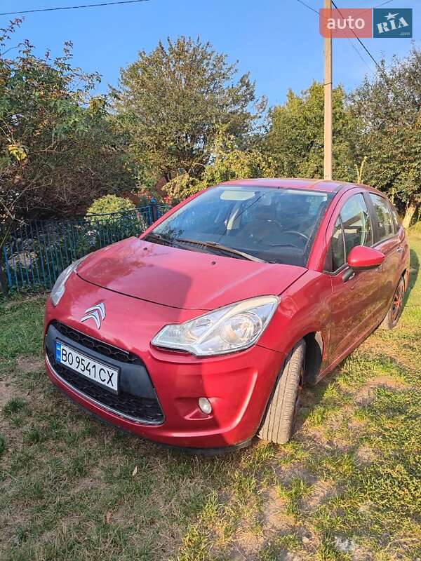 Хетчбек Citroen C3 2012 в Підгайцях