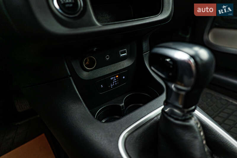Хэтчбек Citroen C3 2017 в Киеве фото 20 Хэтчбек Citroen C3 2017 в Киеве