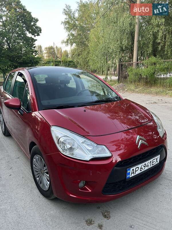 Хэтчбек Citroen C3 2011 в Запорожье