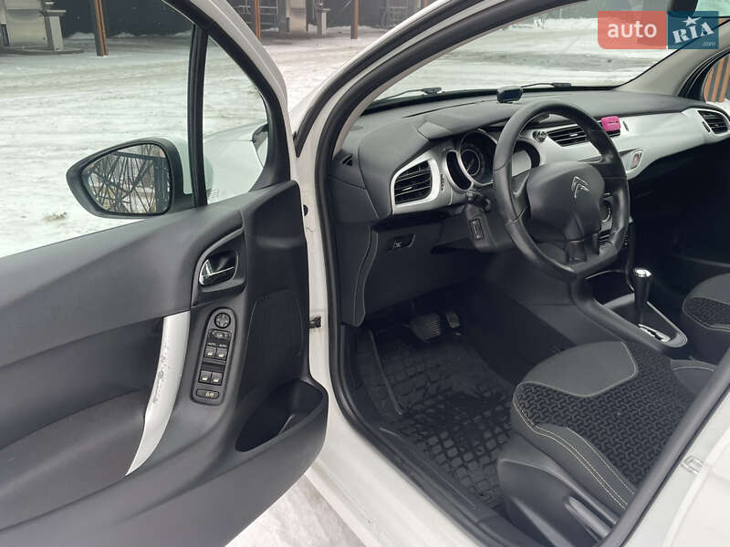 Хетчбек Citroen C3 2010 в Черкасах