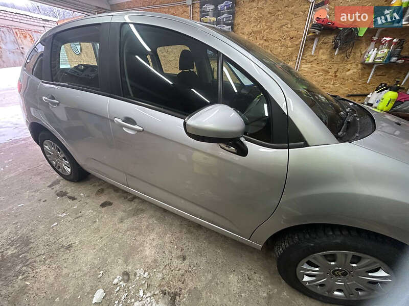 Хэтчбек Citroen C3 2012 в Житомире