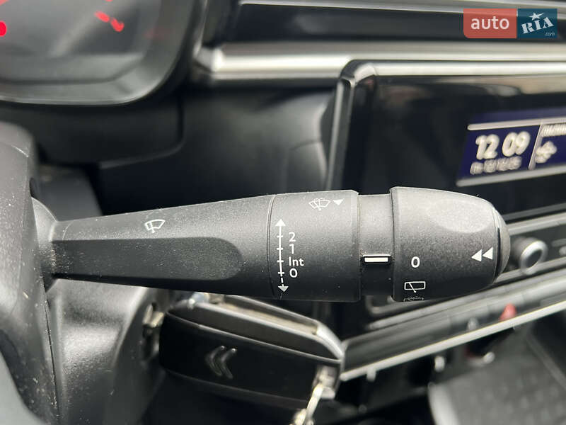 Хэтчбек Citroen C3 2017 в Кременчуге фото 22 Хэтчбек Citroen C3 2017 в Кременчуге