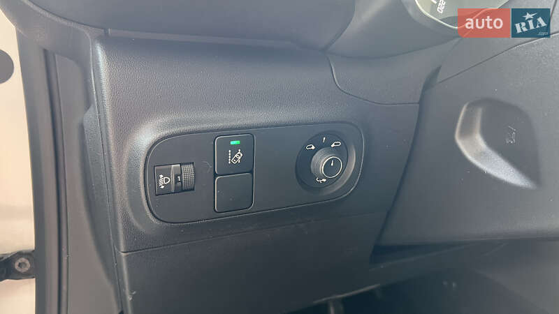 Хэтчбек Citroen C3 2018 в Киеве