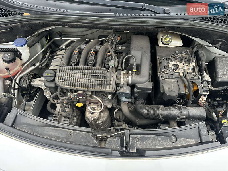 Хэтчбек Citroen C3 2015 в Ивано-Франковске фото 32 Хэтчбек Citroen C3 2015 в Ивано-Франковске