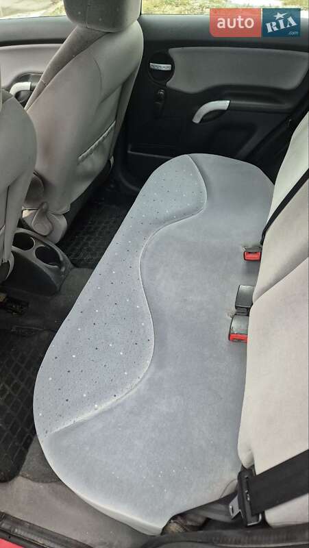 Хэтчбек Citroen C3 2003 в Харькове