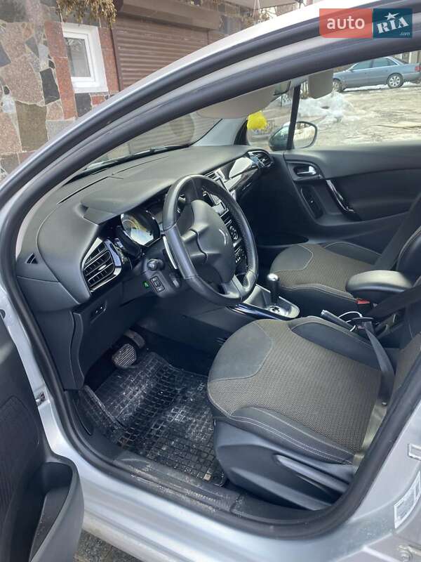 Хэтчбек Citroen C3 2012 в Тернополе