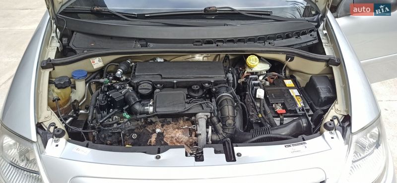 Хетчбек Citroen C3 2004 в Дубні фото 20 Хетчбек Citroen C3 2004 в Дубні