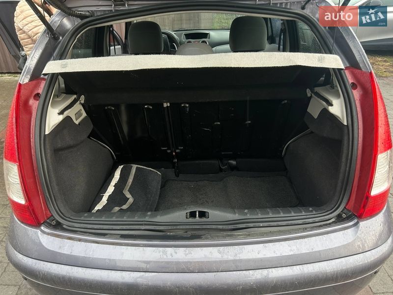 Хэтчбек Citroen C3 2007 в Ивано-Франковске