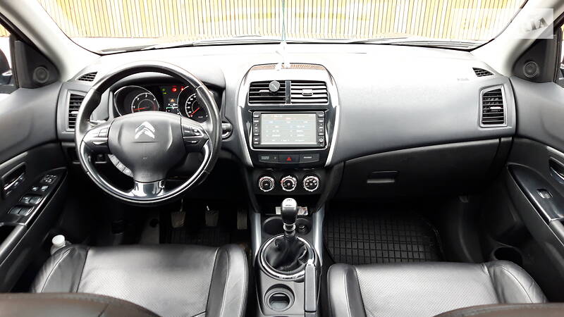 Позашляховик / Кросовер Citroen C4 Aircross 2012 в Києві