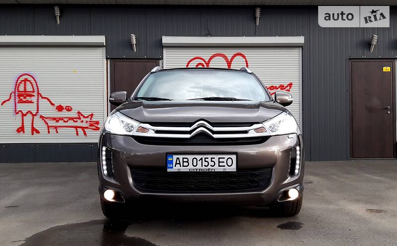 Позашляховик / Кросовер Citroen C4 Aircross 2012 в Києві
