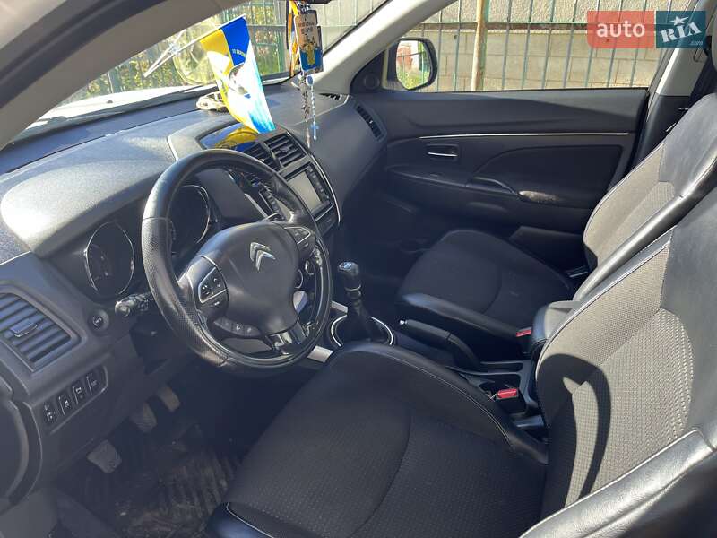 Позашляховик / Кросовер Citroen C4 Aircross 2013 в Самборі фото 10 Позашляховик / Кросовер Citroen C4 Aircross 2013 в Самборі