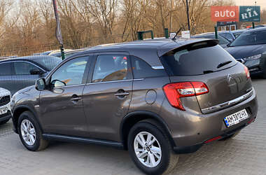 Позашляховик / Кросовер Citroen C4 Aircross 2012 в 