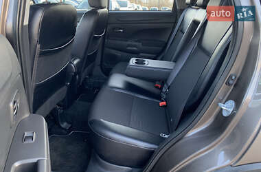 Позашляховик / Кросовер Citroen C4 Aircross 2012 в 