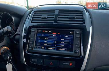 Позашляховик / Кросовер Citroen C4 Aircross 2012 в 