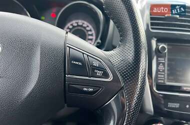 Внедорожник / Кроссовер Citroen C4 Aircross 2015 в 