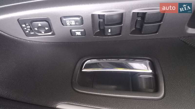 Позашляховик / Кросовер Citroen C4 Aircross 2012 в Рівному фото 13 Позашляховик / Кросовер Citroen C4 Aircross 2012 в Рівному