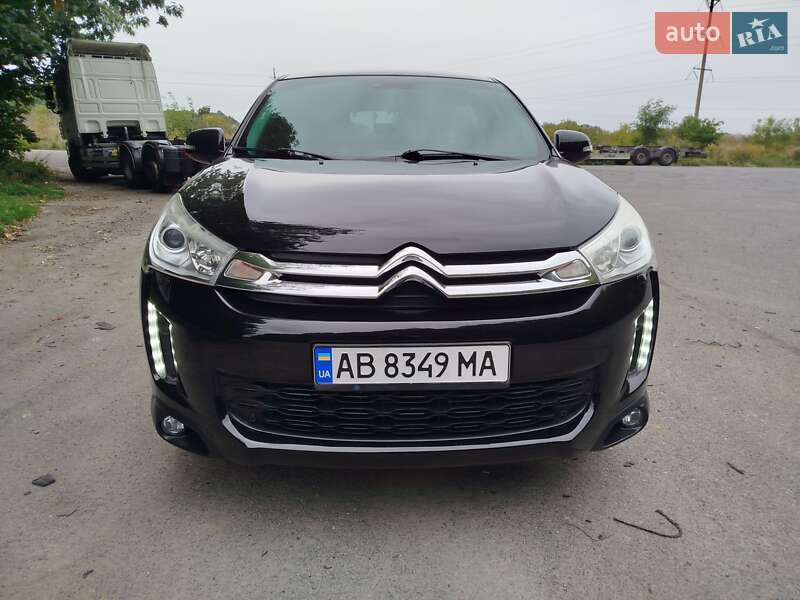 Внедорожник / Кроссовер Citroen C4 Aircross 2012 в Казатине