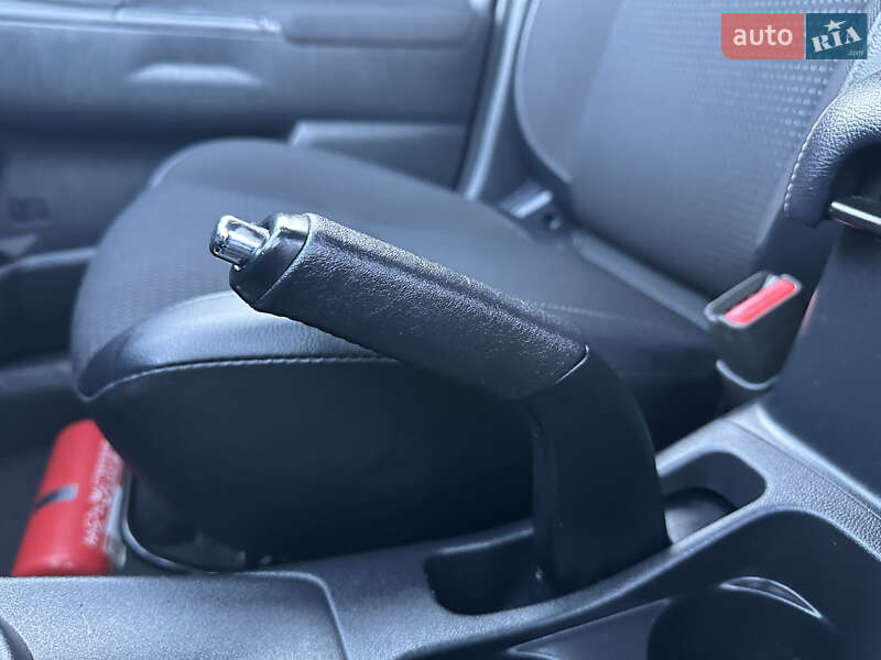 Внедорожник / Кроссовер Citroen C4 Aircross 2016 в Стрые