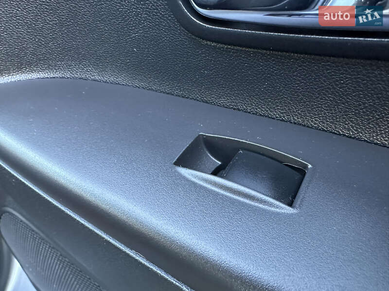 Внедорожник / Кроссовер Citroen C4 Aircross 2016 в Стрые