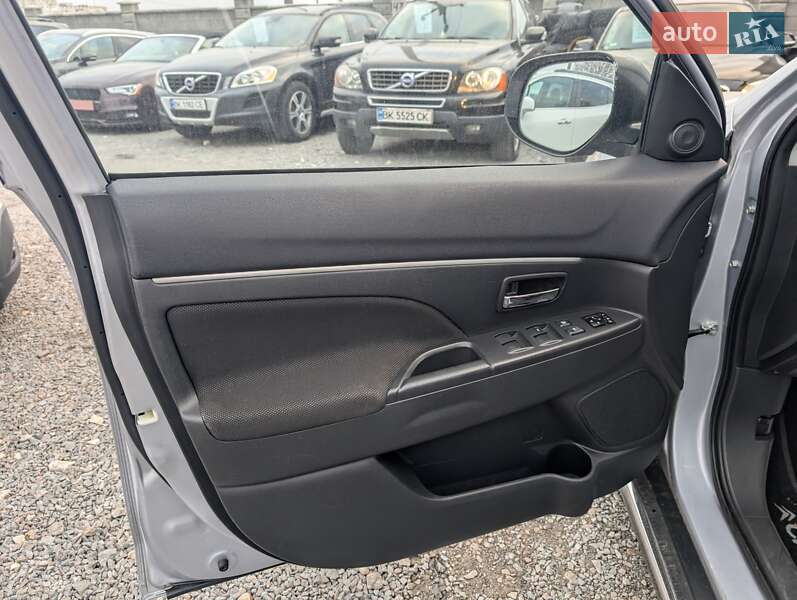 Внедорожник / Кроссовер Citroen C4 Aircross 2012 в Ровно фото 25 Внедорожник / Кроссовер Citroen C4 Aircross 2012 в Ровно