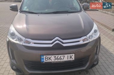 Позашляховик / Кросовер Citroen C4 Aircross 2012 в Гощі