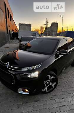 Внедорожник / Кроссовер Citroen C4 Cactus 2019 в 