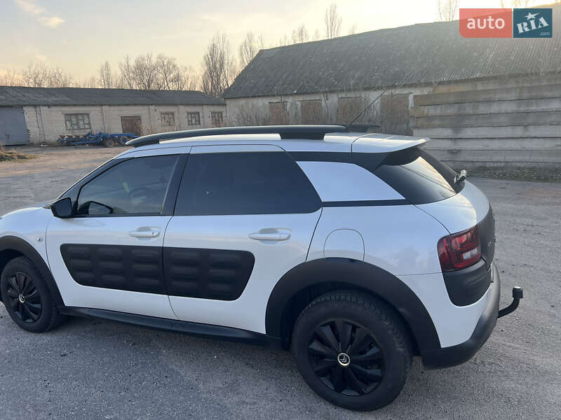 Хэтчбек Citroen C4 Cactus 2015 в Томашполе