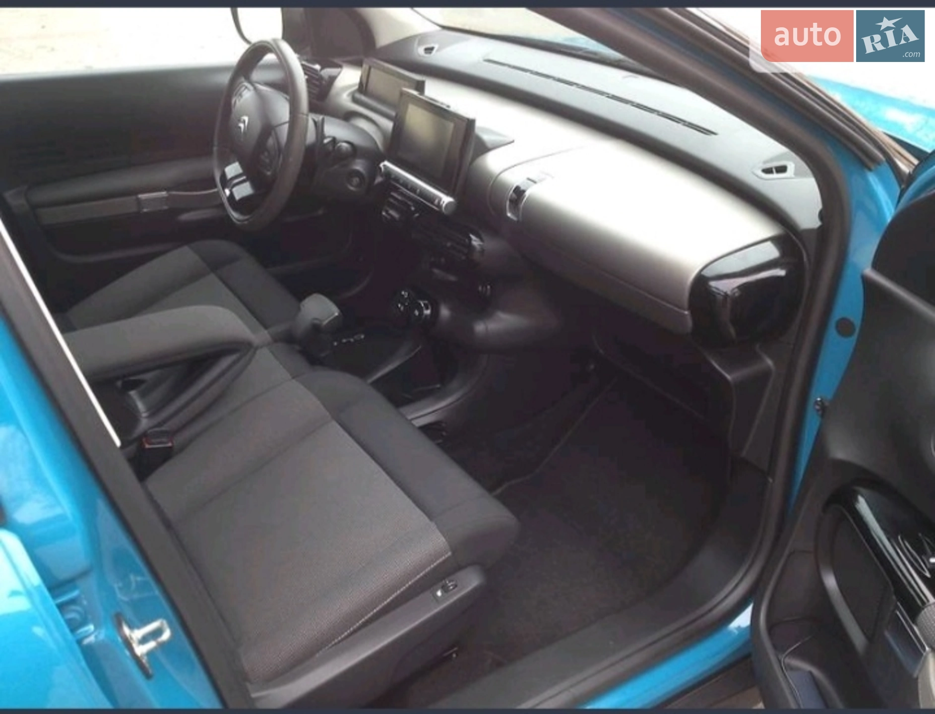 2017 Citroen C4 Cactus - мініатюра 11