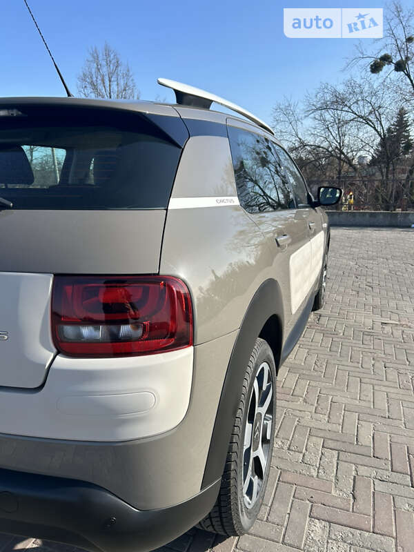 Внедорожник / Кроссовер Citroen C4 Cactus 2014 в Харькове