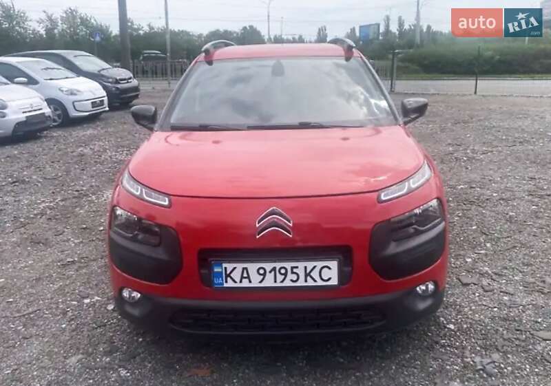 Внедорожник / Кроссовер Citroen C4 Cactus 2015 в Киеве