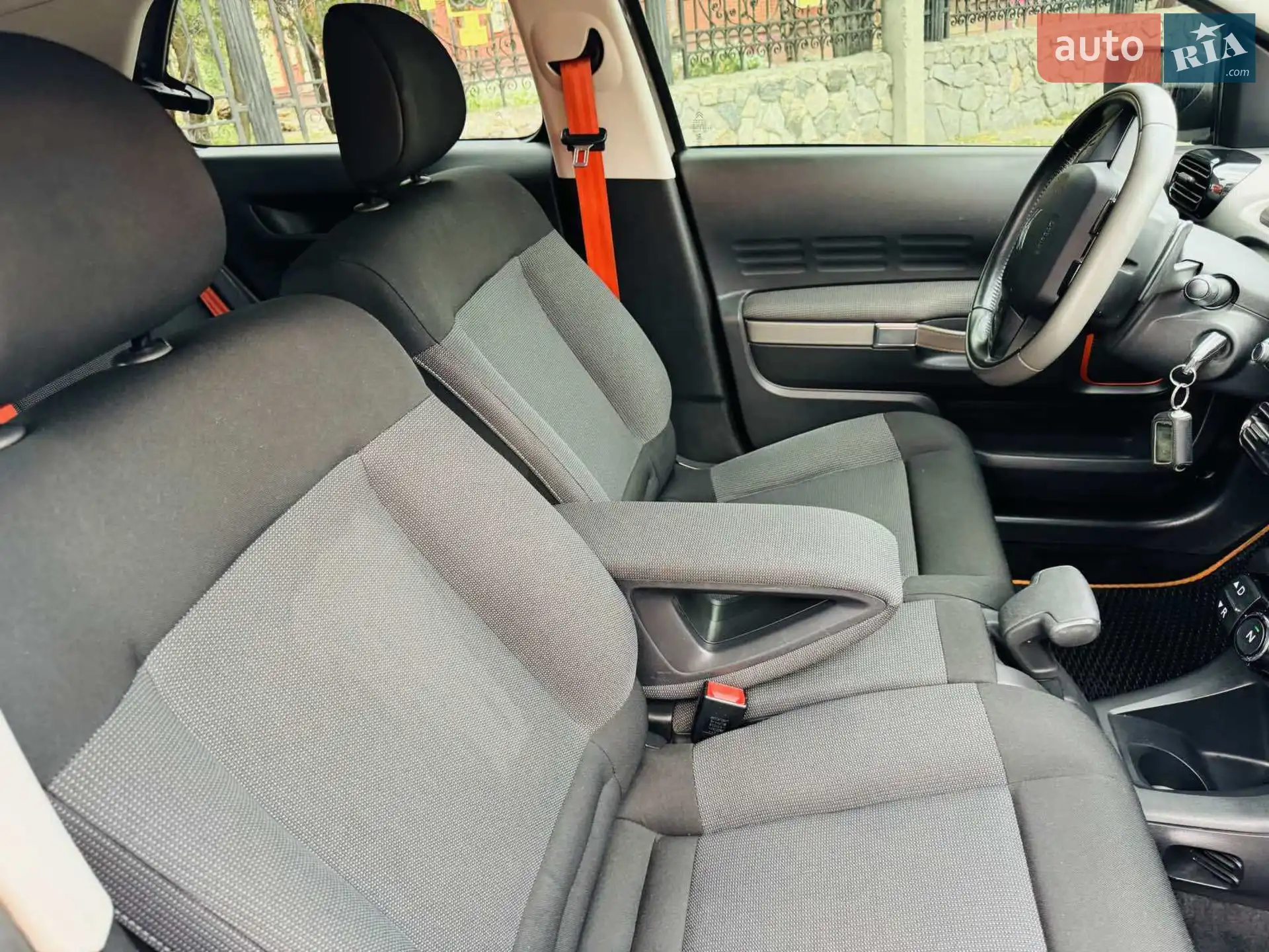 2016 Citroen C4 Cactus - мініатюра 13