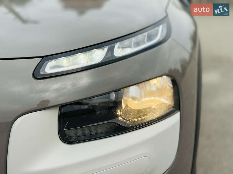 Внедорожник / Кроссовер Citroen C4 Cactus 2016 в Харькове