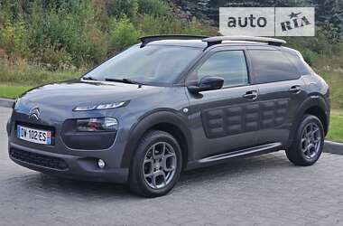 Внедорожник / Кроссовер Citroen C4 Cactus 2015 в Тернополе