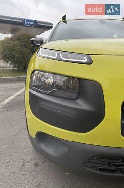 Внедорожник / Кроссовер Citroen C4 Cactus 2014 в 
