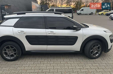 Внедорожник / Кроссовер Citroen C4 Cactus 2014 в 