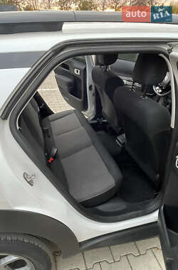 Внедорожник / Кроссовер Citroen C4 Cactus 2014 в 