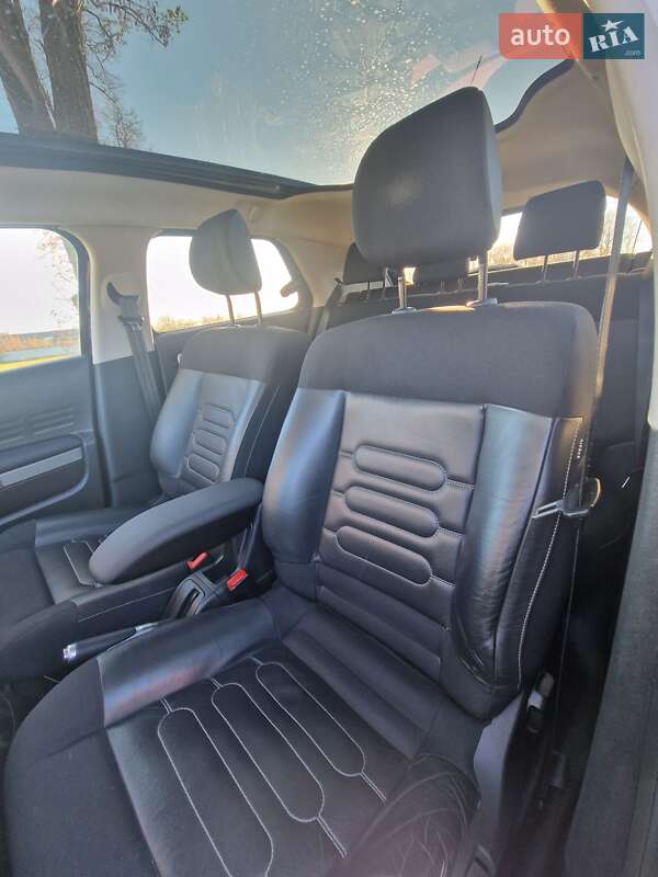 Внедорожник / Кроссовер Citroen C4 Cactus 2014 в Черновцах