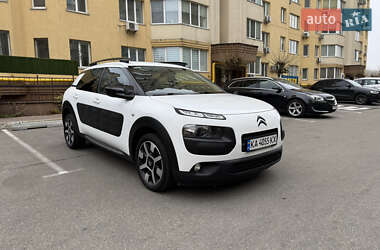 Позашляховик / Кросовер Citroen C4 Cactus 2016 в Києві